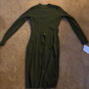 Midi dress with zipper